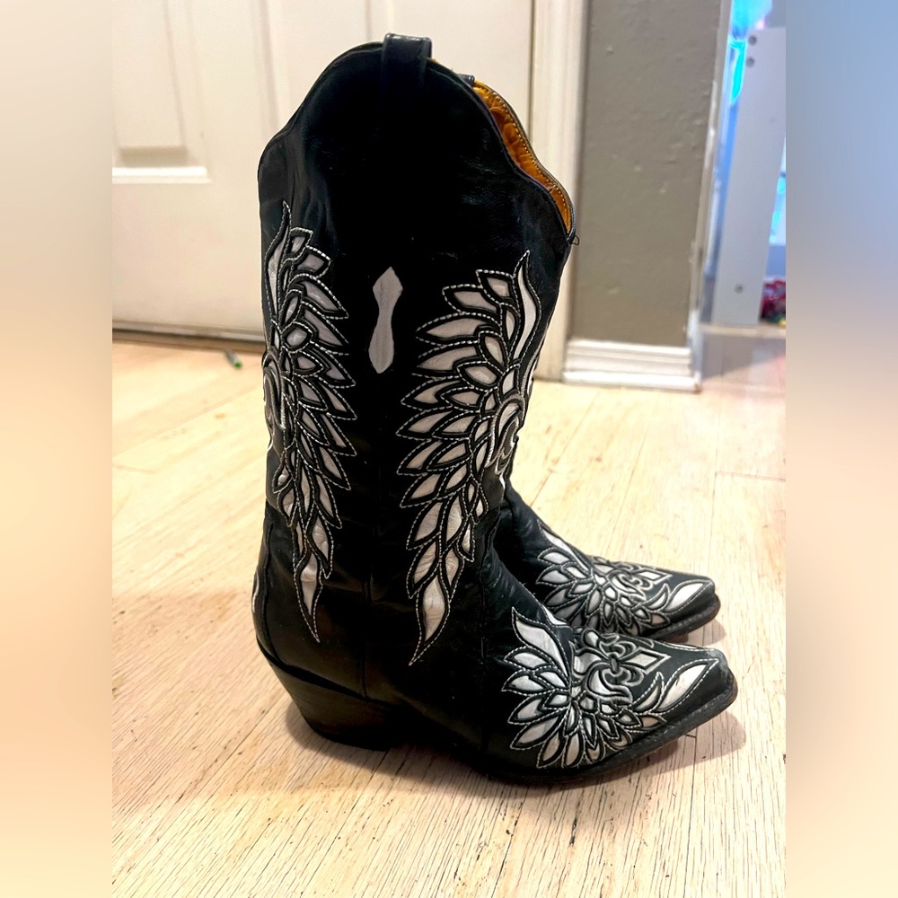 Cowgirl boots